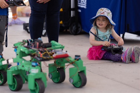 LOSALAMOS_SCIENCEFEST_2024-1995-X3.jpg