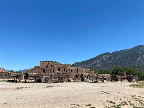 TaosPueblo.jpg